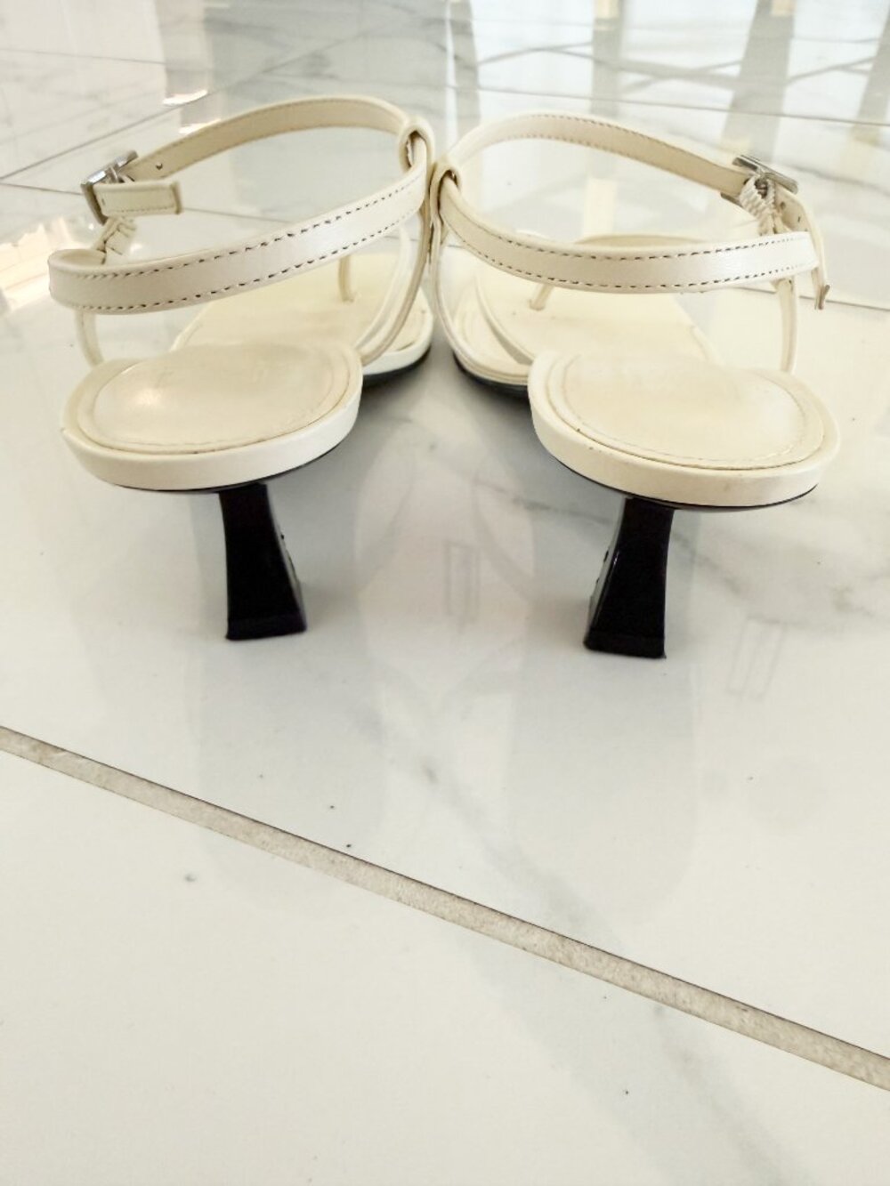 Marc Fisher LTD Calinda Beige Nude Leather Square Toe Kitten Heel Sandal 8.5M - Picture 6 of 11